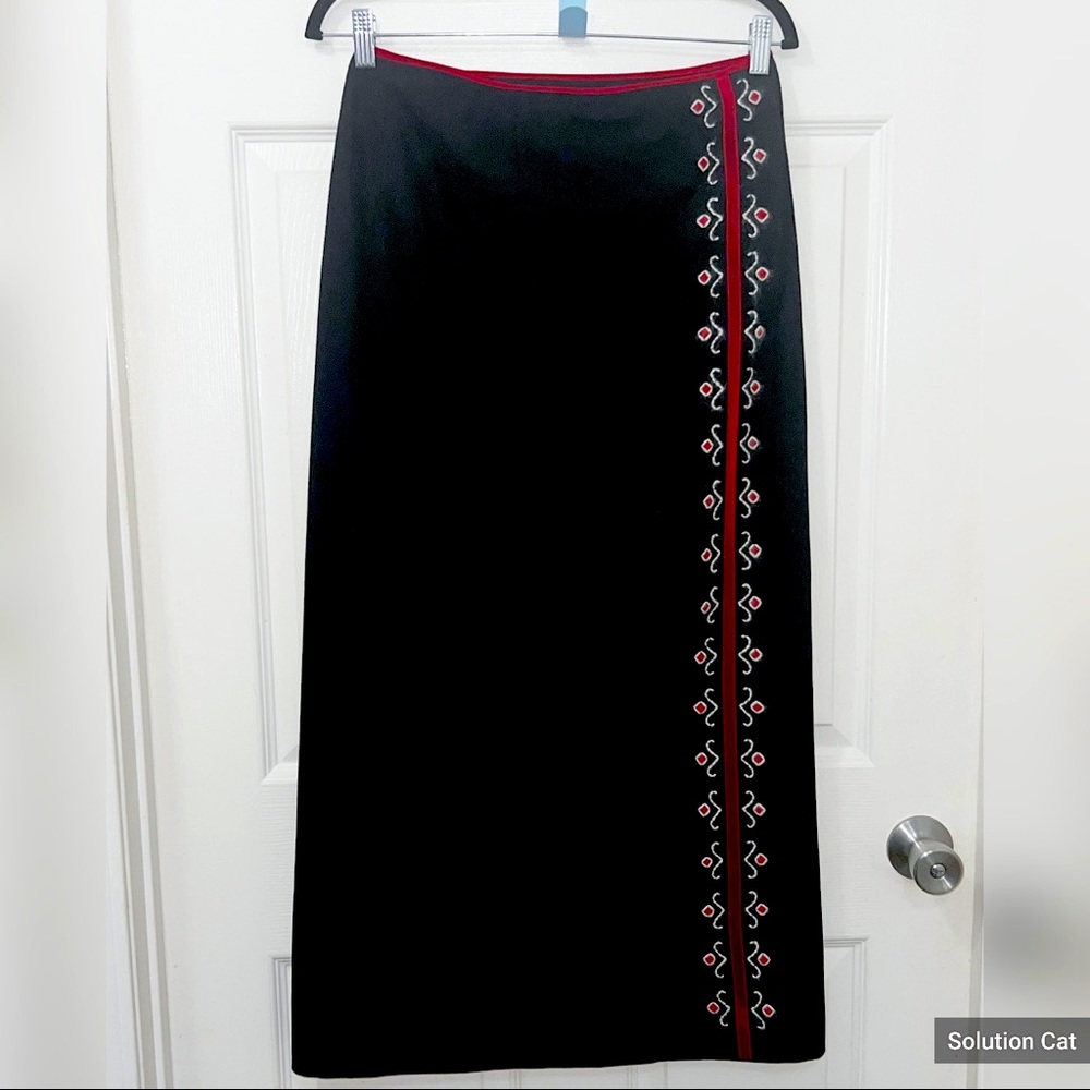 Vintage Wool Ann Taylor Maxi Black Embroidered Skirt size 8